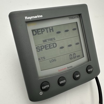 Raytheon Raymarine ST60+ TRIDATA PLUS Instrumentendisplay A22004-P Unterputz
