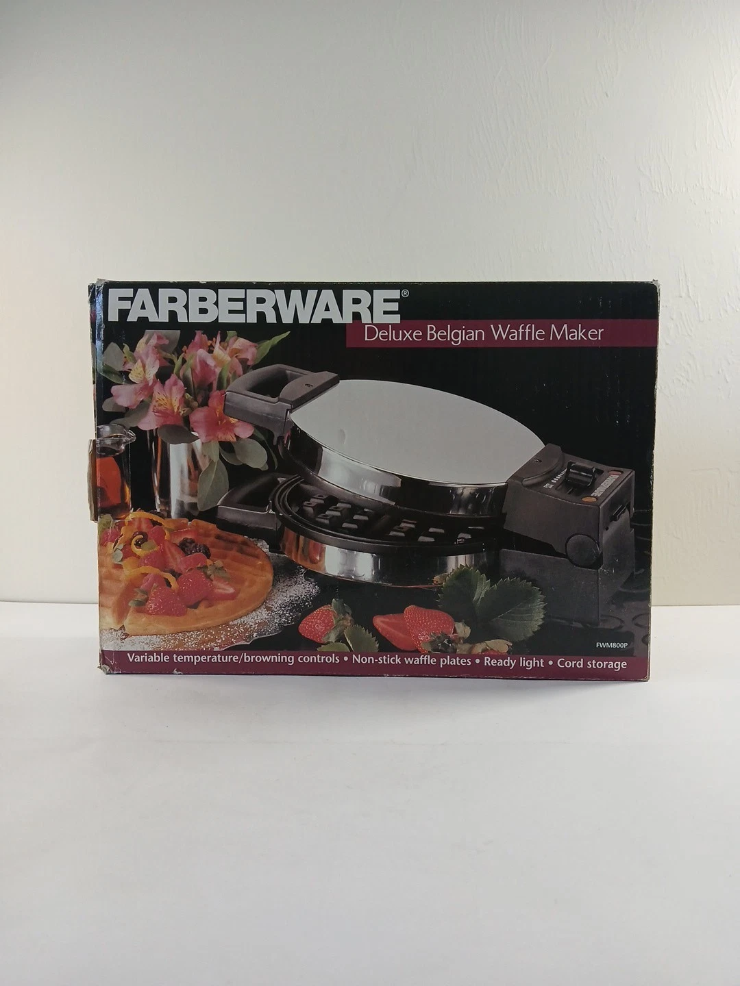 Farberware Deluxe Belgian Waffle Maker FWM800P