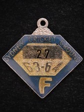Sydney Cricket Ground SCG Club Member badge 1963 Low #27