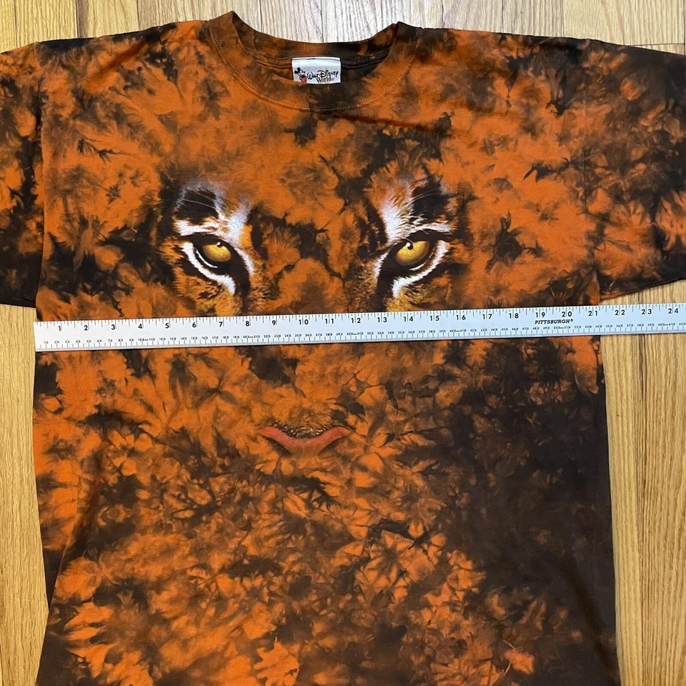 Camiseta De Colección Walt Disney World Estampado Tigre Talla Mediana Animal Kingdom Foto 3 de 4