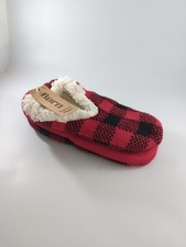 Born Sherpa Lined Red / White Slippers Size M/L New with Tag