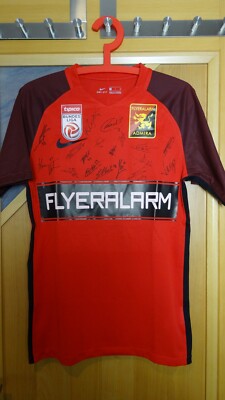 Nike Trikot FC Admira Wacker Mödling SIGNIERT von Mannschaft Österreich Gr S NEU