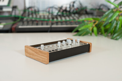 Korg Volca Holz Seitenteil Wood Side Panel End Cheeks Bass Sample Beats Keys FM