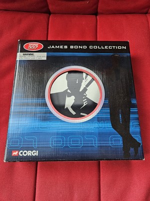 CORGI James Bond 007 Film Canister 4 PC Car Gift Set Collection 1/64. New 