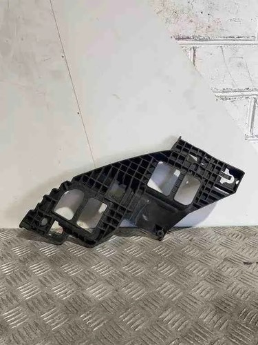 VW GOLF VIII CD1 Rechte Scheinwerferhalter 5K0807227A 2.00 Petrol 2010 32452948