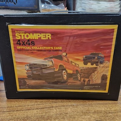 Vintage 1981 Schaper Stomper 4x4s Official Collector's Case W/ Tray, Very Clean