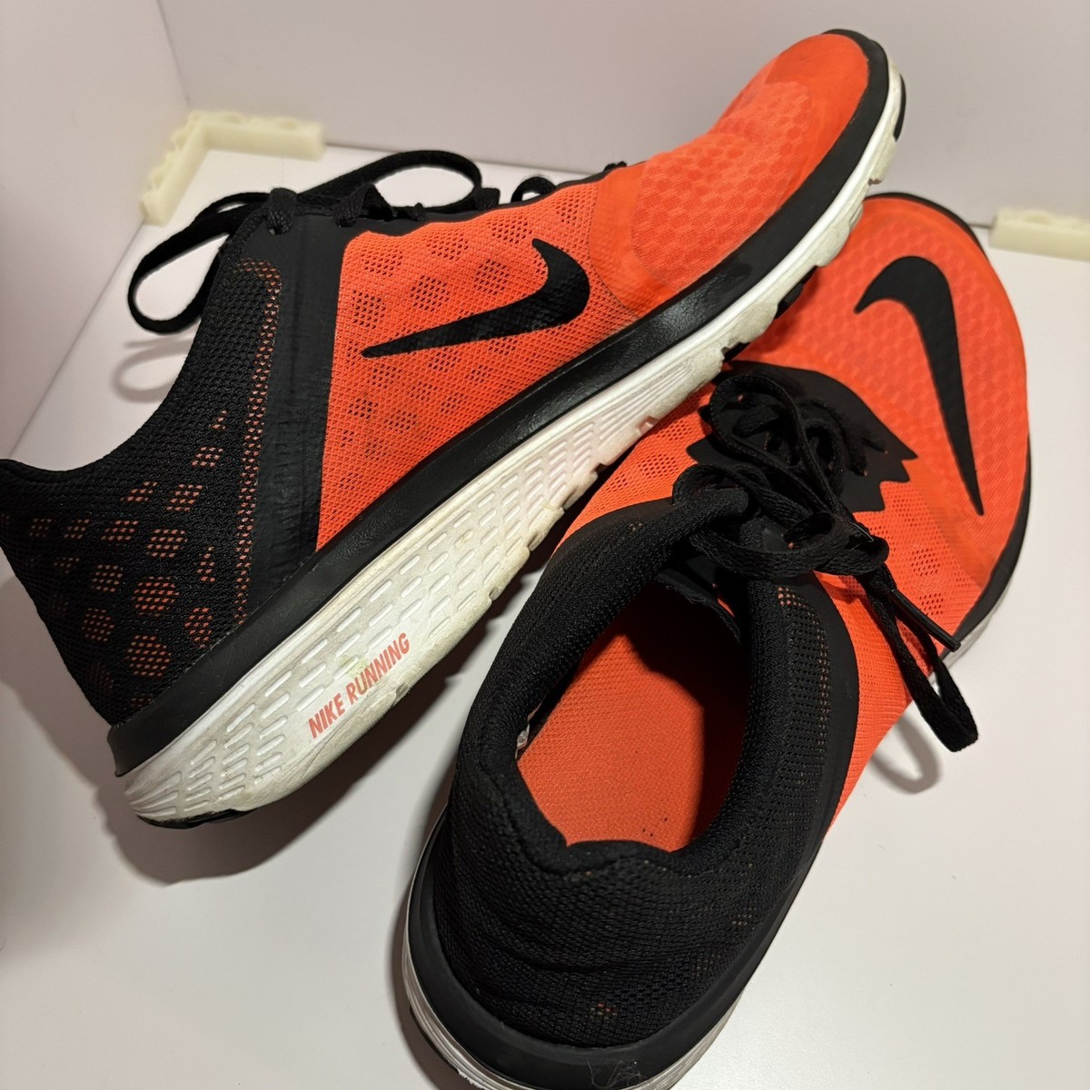 Nike FS Lite 3 Running shoes neon orange black mens size 9 