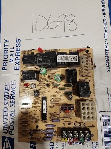 Goodman PCBBF122 Furnace Control Circuit Board 50M56-289-01