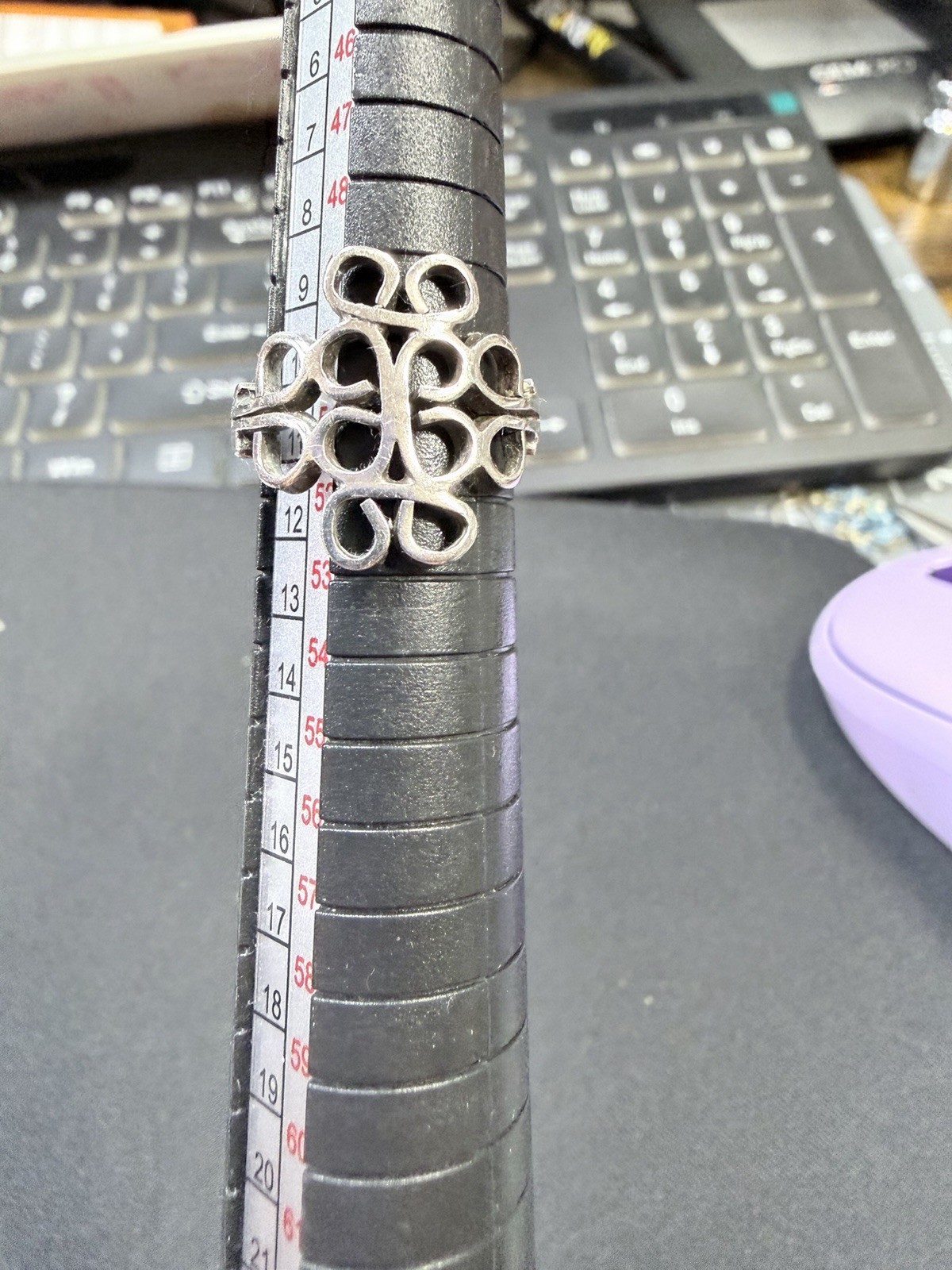 VTG925 Mexican Open Scroll Statement Loop Cutout … - image 3