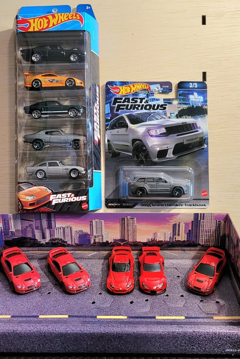  Hot Wheels Fast & Furious Bundle, 5 Premium Vehicles