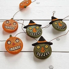 Primitive Folk Art Style Wood & Wire Painted Glitter Halloween Garland 9' 3"