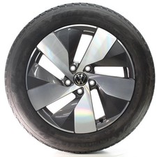 VW Passat B9 Variant CJ5 Winterräder Bologna Goodyear 215/55R17 DOT24 3J0601025B