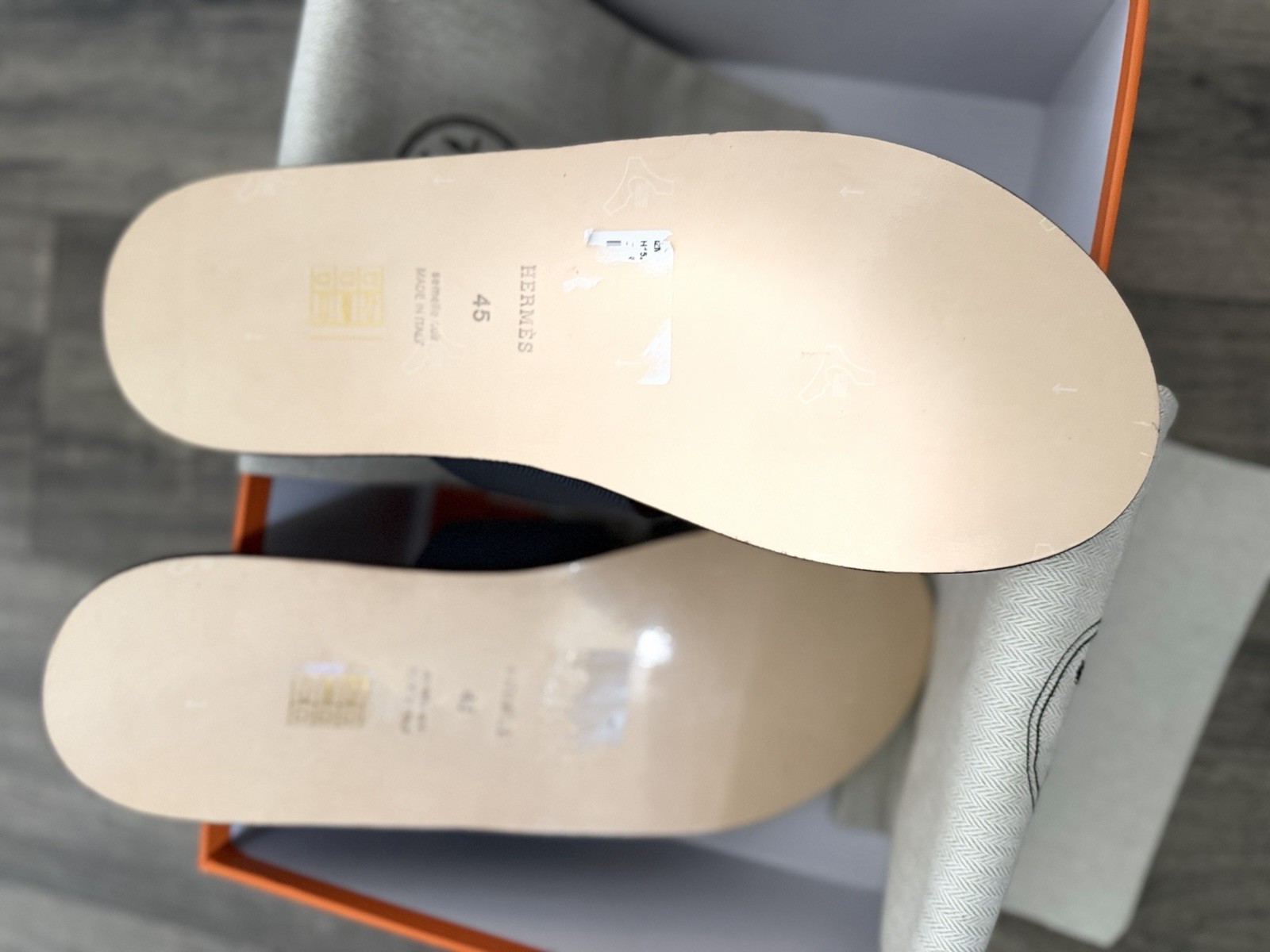 Men’s Hermes Navy Sandal Size 10 UK EU45 RRP £600 image 7