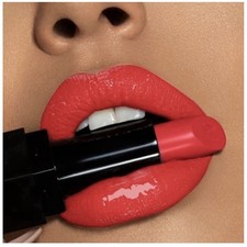 Morphe Mega Matte Lipstick Hotshot Chili Red Cream Finish 3.5g MF10A