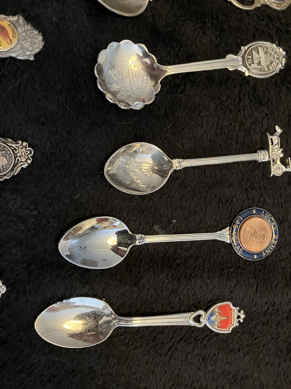 31 Souvenir Spoons Mixed Lot Silverplate Spoon Collection Collectible One Owner!
