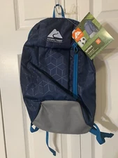 New Ozark Trail Hiking Lightweight Day Pack 10L Backpack Blue NWT