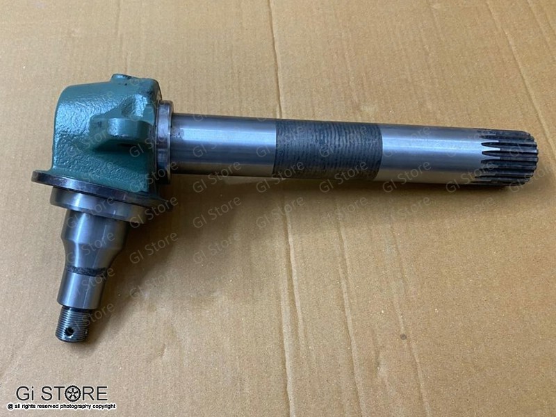 RE217608 KNUCKLE AND KING PIN ASSY Left-Fits John Deere Tractor 
