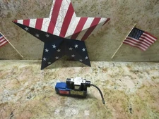 TOKYO KEIKI SPERRY VICKERS VALVE DG4V-3-2A-PL2-H-10-JA-S310 24V DC VA9842A 