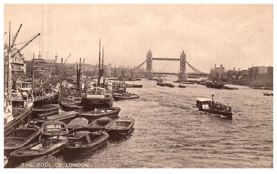 London England Thames River The Pool Tower Bridge Tower London Postcard Unposted