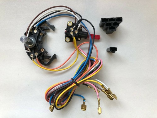 Jeepster Commando, Jeep Wagoneer, Jeep J-Truck Turn signal cancellation switch - 第 1/3 張圖片