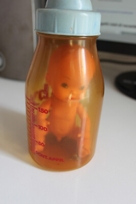 Baby Furga Puppe Baby in der Flasche. Junge. Männlich. Hellblau. aus sammlung
