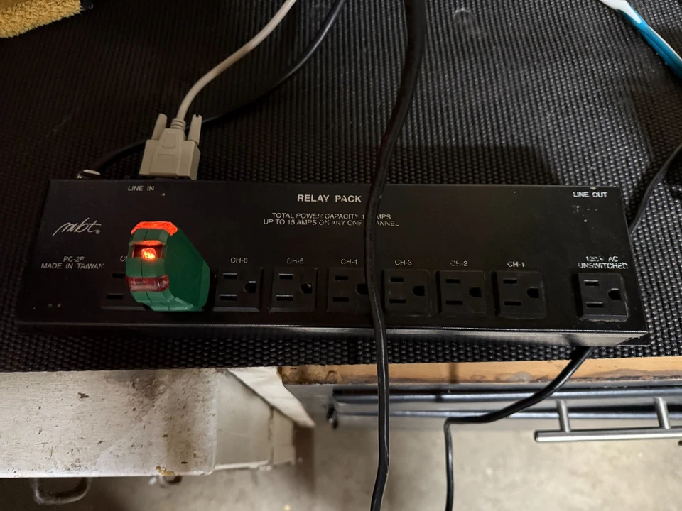 MBT RSP-800 8 Channel Power Distribution System & Relay Pack (Parts)? - Image 3 of 4