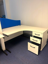White L-Shaped Corner Office Desk Corner/L-Shaped Type with 3-Drawer Pedestal