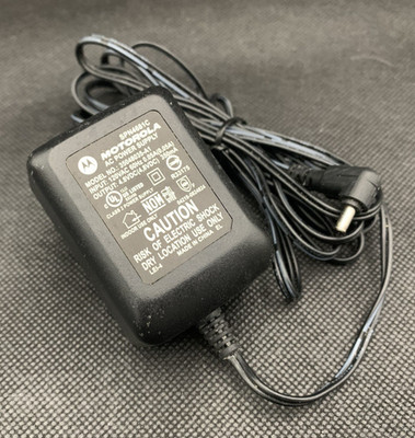 Genuine Motorola AC Adapter Model SPN4681C Input 120 VAC Output 4.8 VDC 350mA