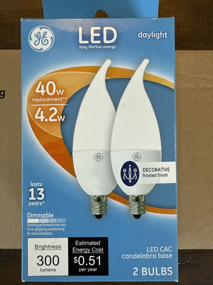 6 PACKS OF 2 LIGHT BULBS LED CAC CANDELABRA BULB Daylight Dimmable 28699 12 Bulb - Image 3 of 4