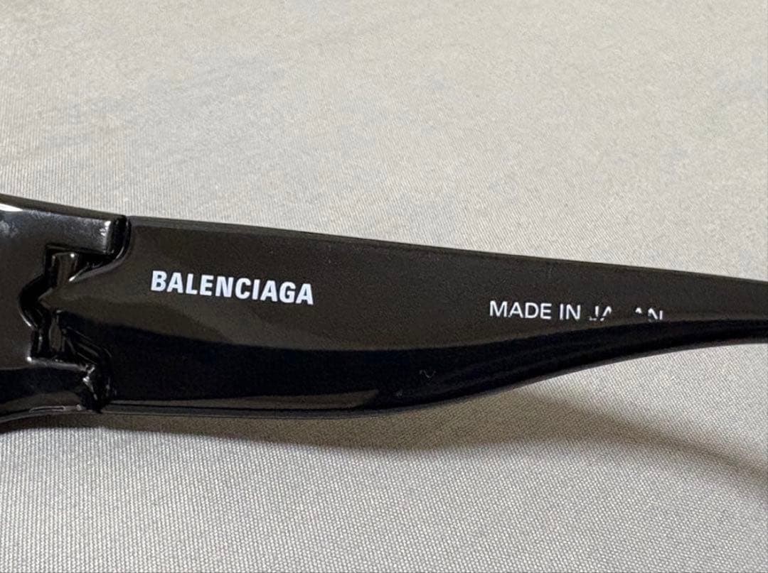 Balenciaga SWIFTOVAL Sunglasses Black Frame Black Lenses Used thumbnail 3