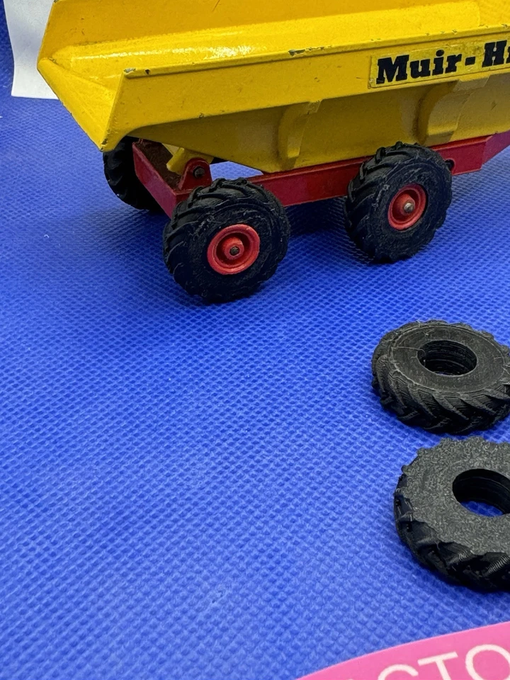 1 set of 4 tires to fit Matchbox King Size K  5 c Muir Hill Trailer - Image 3 of 4