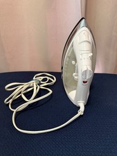 Sunbeam Classic Steam Iron Model GCSBCL-317