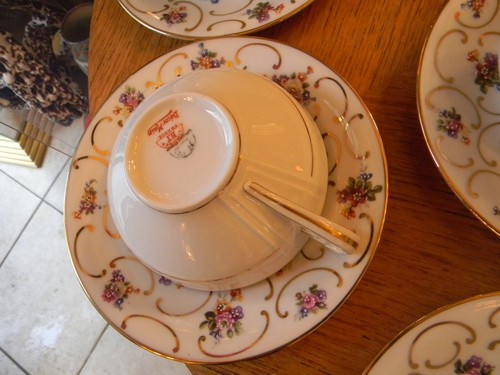 Porcelaine Art Déco Tasses Soucoupes Porcelaine de Limoges HT France Décor Main - Picture 6 of 6