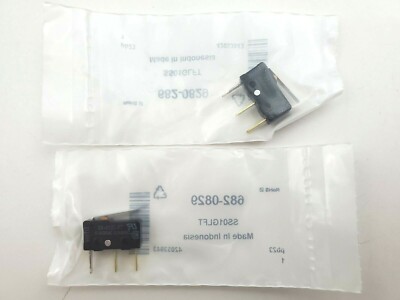 Lot of 2 Omron SS-01GL-FT Hinge Lever Micro Switches SPDT NO/NC 100mA 30 VDC 