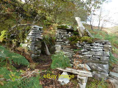 Photo 6x4 Ruin - Burn's Mountain Limestone Brook Bridge One roomed, proba c2011
