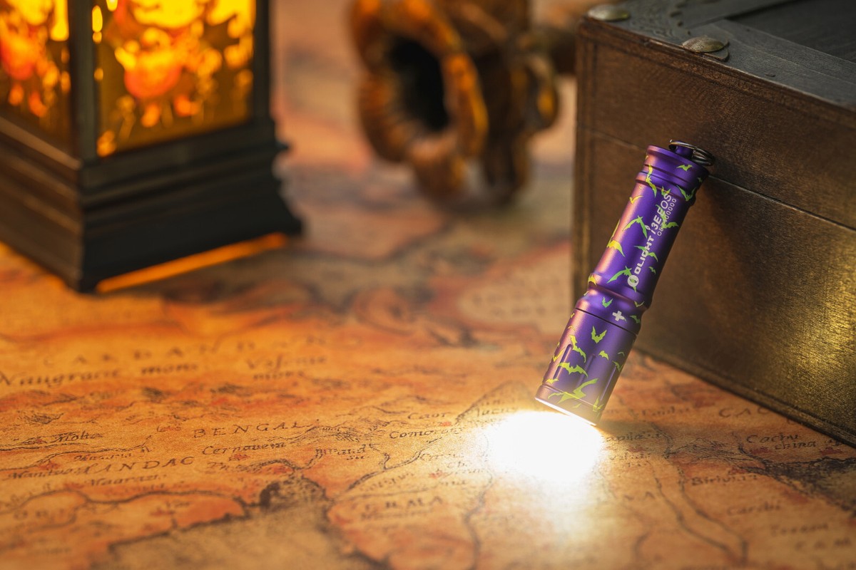 らせん音源 哀灯 Olight I3E EOS Nocturnal Sentinel EDC Keychain Waterproof LED