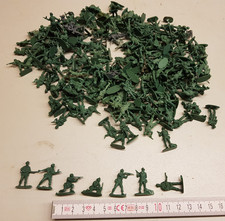 Modell Soldaten ca. 1:87 etwa H0, ca 210 Stück