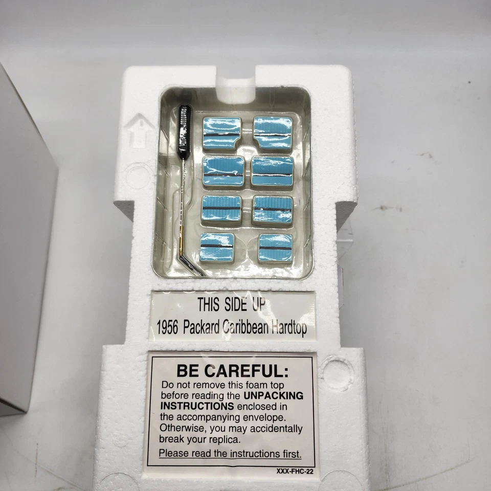 1/24 Danbury Mint 1956 Packard Caribbean Hardtop Dover White Diecast w/ Title - Image 4 of 4