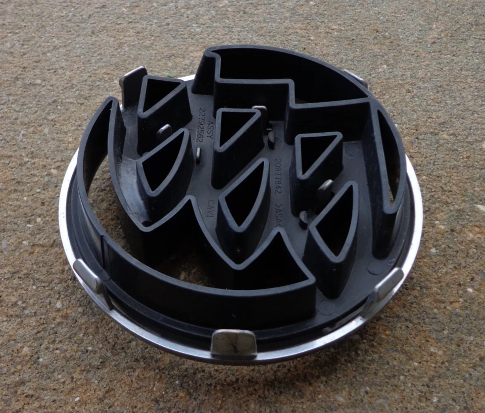 别克富豪烧烤徽章贴花徽标 4.75 英寸 4-3/4 英寸原始设备制造商正品原装 — 第 2/2 张图片