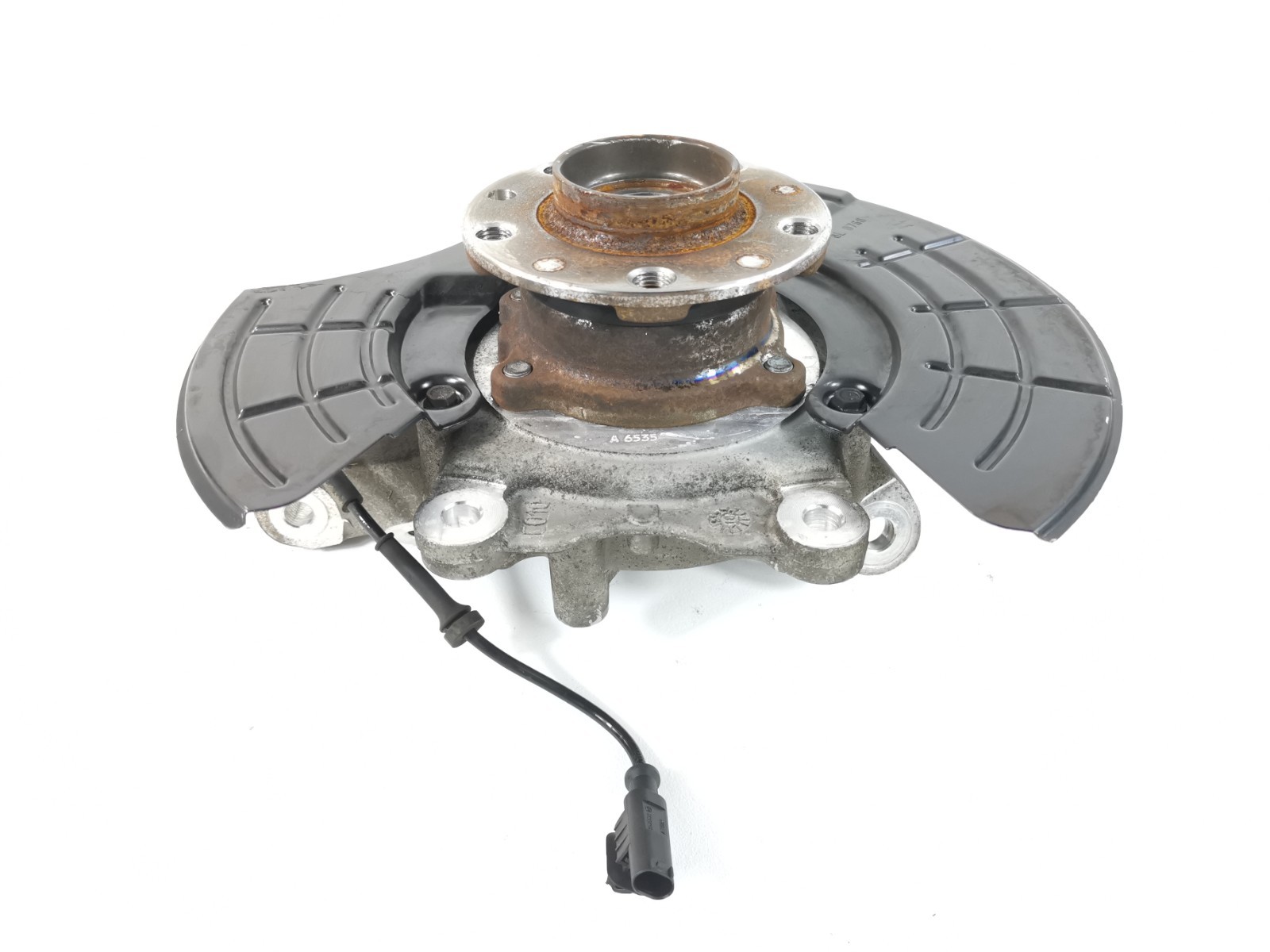 Maserati Ghibli 2019 M156E RWD 3.0 L Rear Right Side Spindle Knuckle Hub OEM