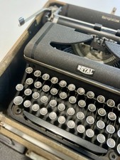 1951 companion Vintage Royal typewriter in case thumbnail