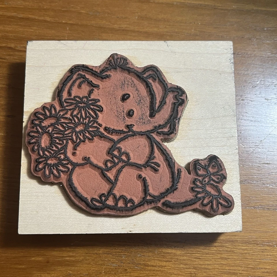 Sello de goma de elefante negro de colección Penny Margaret Sherry Embrace 2004 montado 2892 k Foto 4 de 4