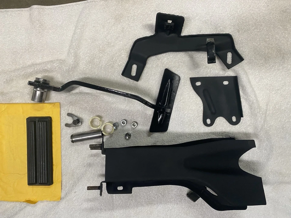 Conjunto de pedal de freno Mopar 1972 DART SWINGER CUERPO A ¡MUY BONITO (ENVÍO GRATUITO)!!!! Foto 3 de 4