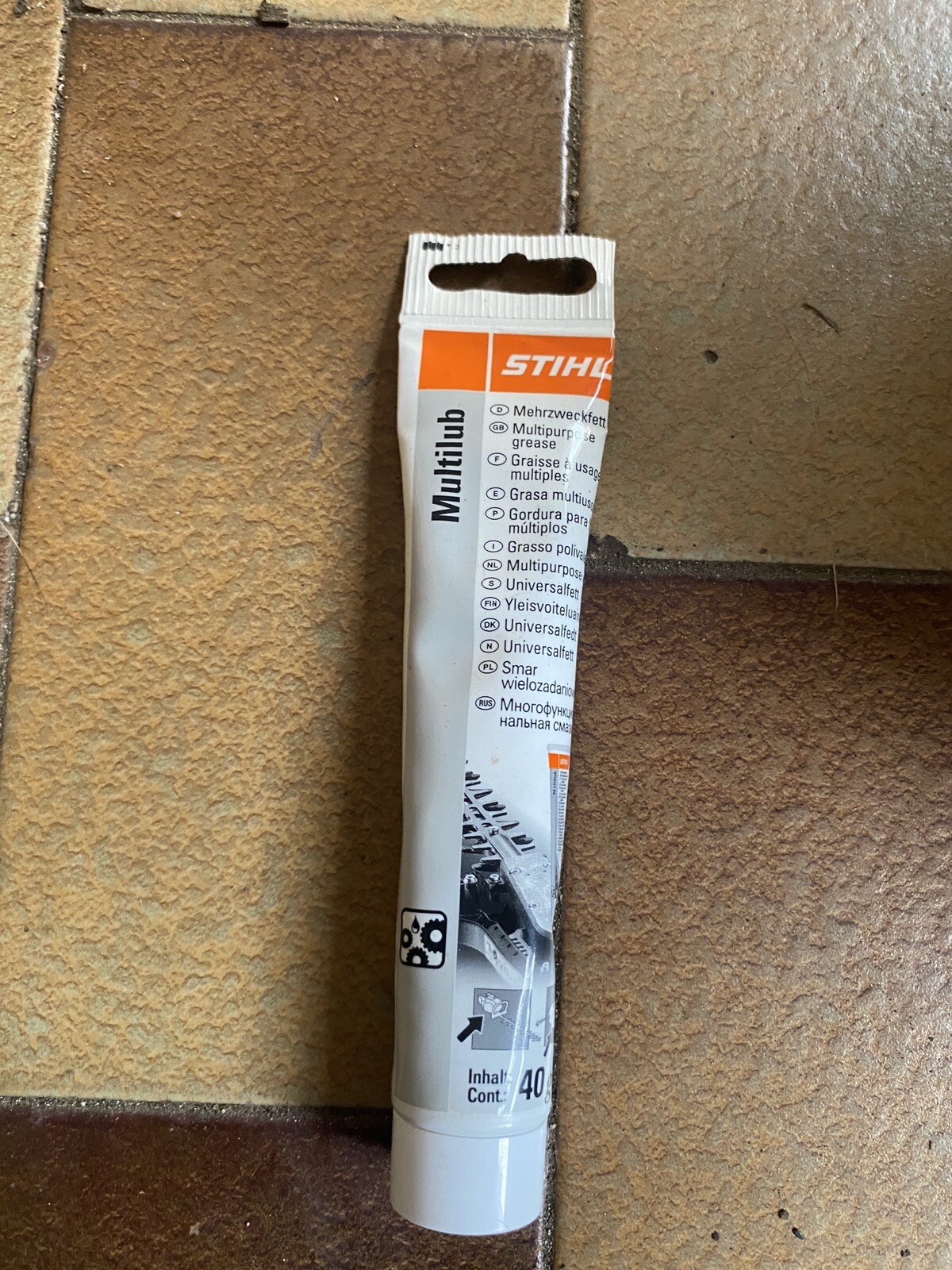 STIHL GRASSO MULTIFUNZIONE MULTIUSO MULTILUB INGRAGGI TAGLIASIEPI E MOTOSEGA 40