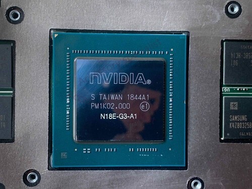 Dell Alienware Area 51m NVIDIA RTX 2080 Video Card 8GB GDDR6 N18E-G3-A1 YMTMW - Afbeelding 3 van 9