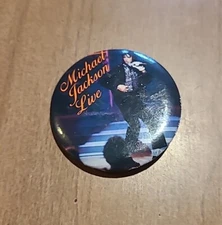 VINTAGE Michael Jackson LIVE Metal PINBACK BUTTON - 1984  2 1/4 Inches