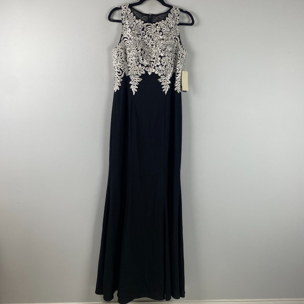 alex evenings black and white dress Formal Maxi Gown Size 8 Sequin Sleeveless Color:Black Gradient and effortlessly polished. festive-dressing Black And Purple One