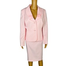 Le Suit 2PC Polyester Ruffle Shawl Collar Skirt Suit Size 14 Pink Timeless