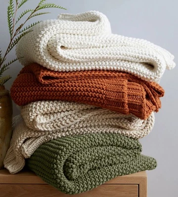 NWOT Quince Throw Cotton Fisherman Knit Olive