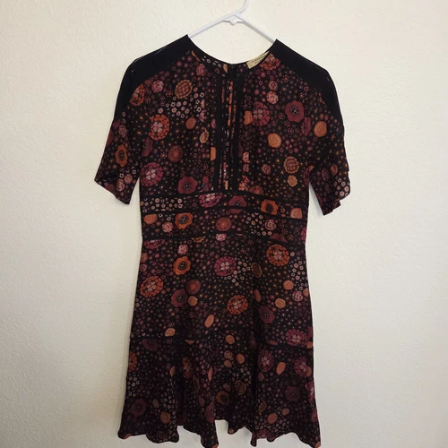 Bellissimo abito floreale in seta Burberry IT 36 US 6 fiori